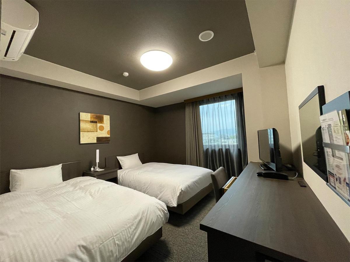 Hotel Route-Inn Saku Minami Inter מראה חיצוני תמונה